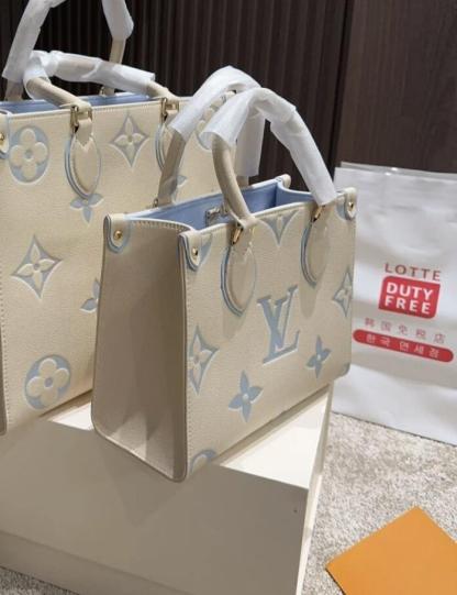 【新作！かわいいミルキーカラー♪】ルイヴィトン オンザゴー PM